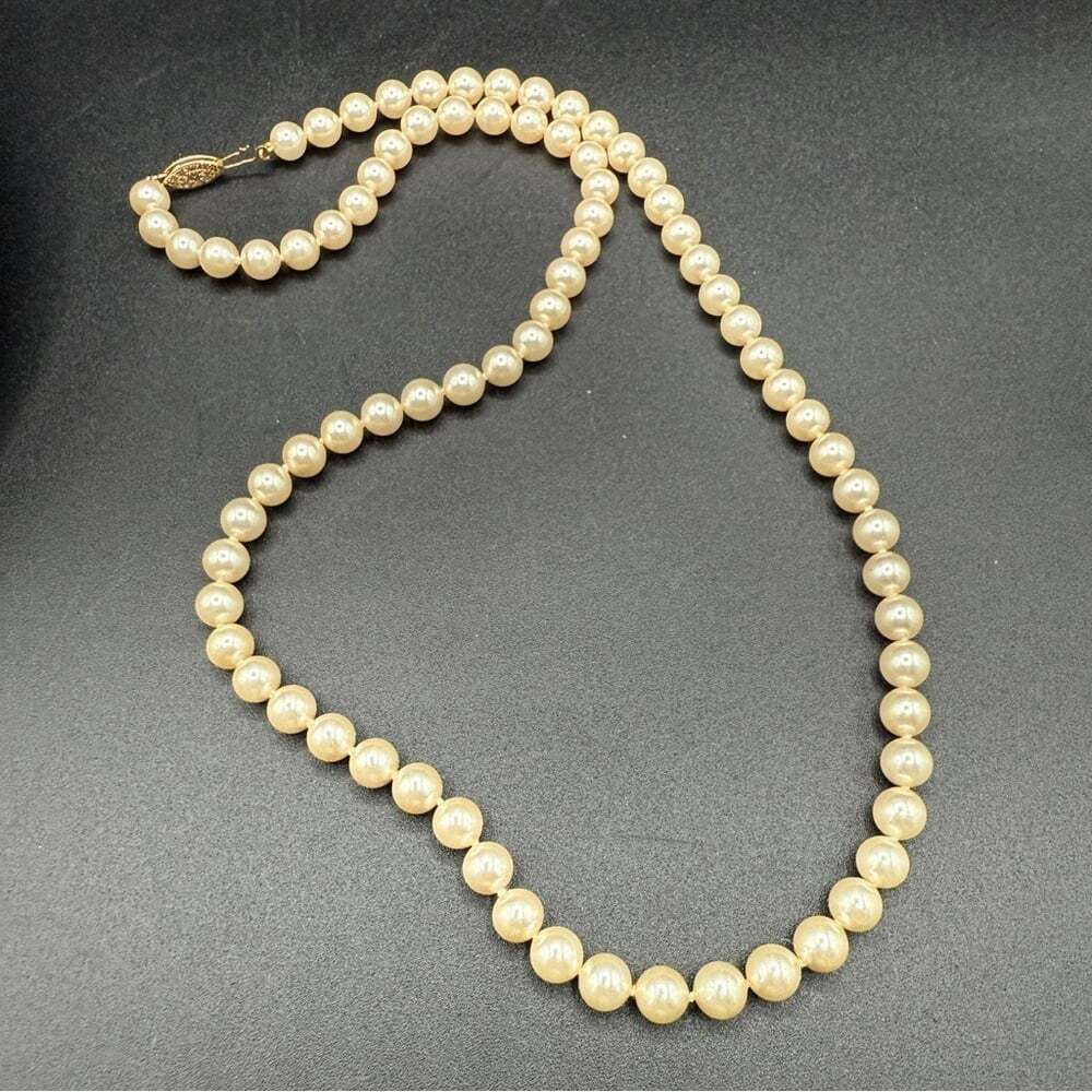 1930s Cream Glass Pearl Hand Knotted Bracelet with Fish Hook Clasp 24in